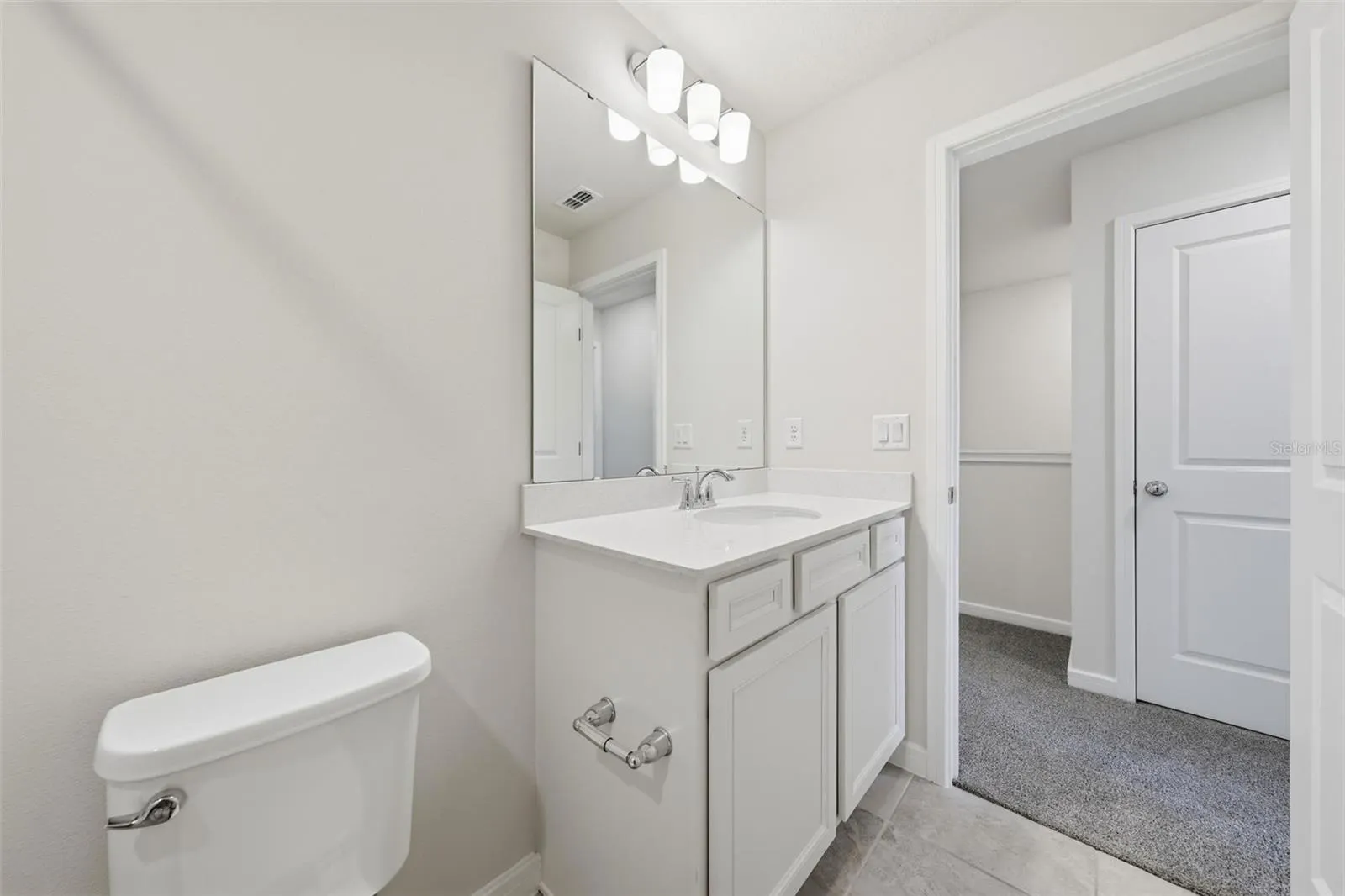 5586 PINELAND RUN