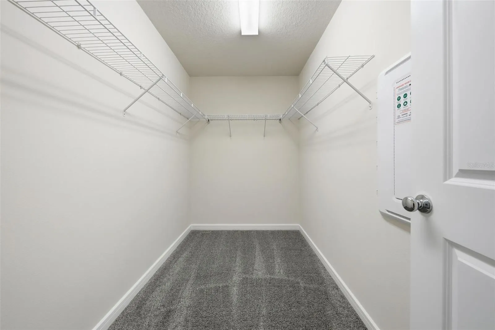 5586 PINELAND RUN