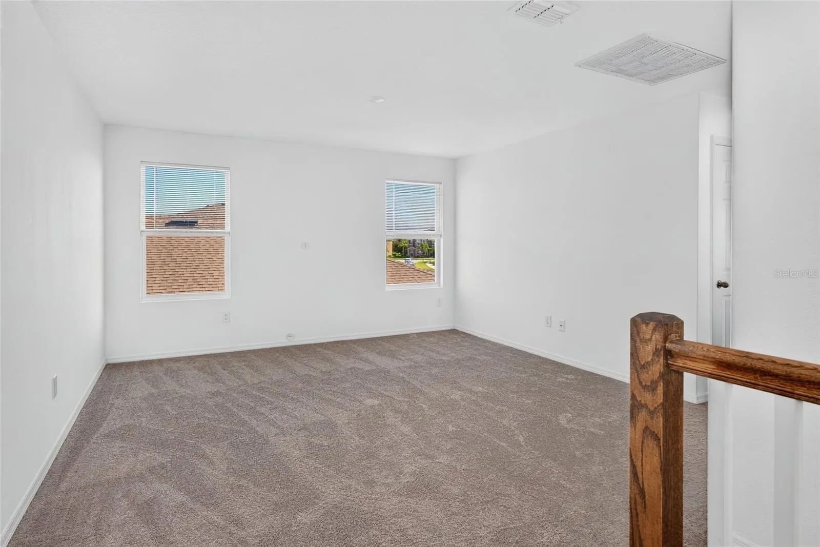 2960 ANGELONIA THORN WAY