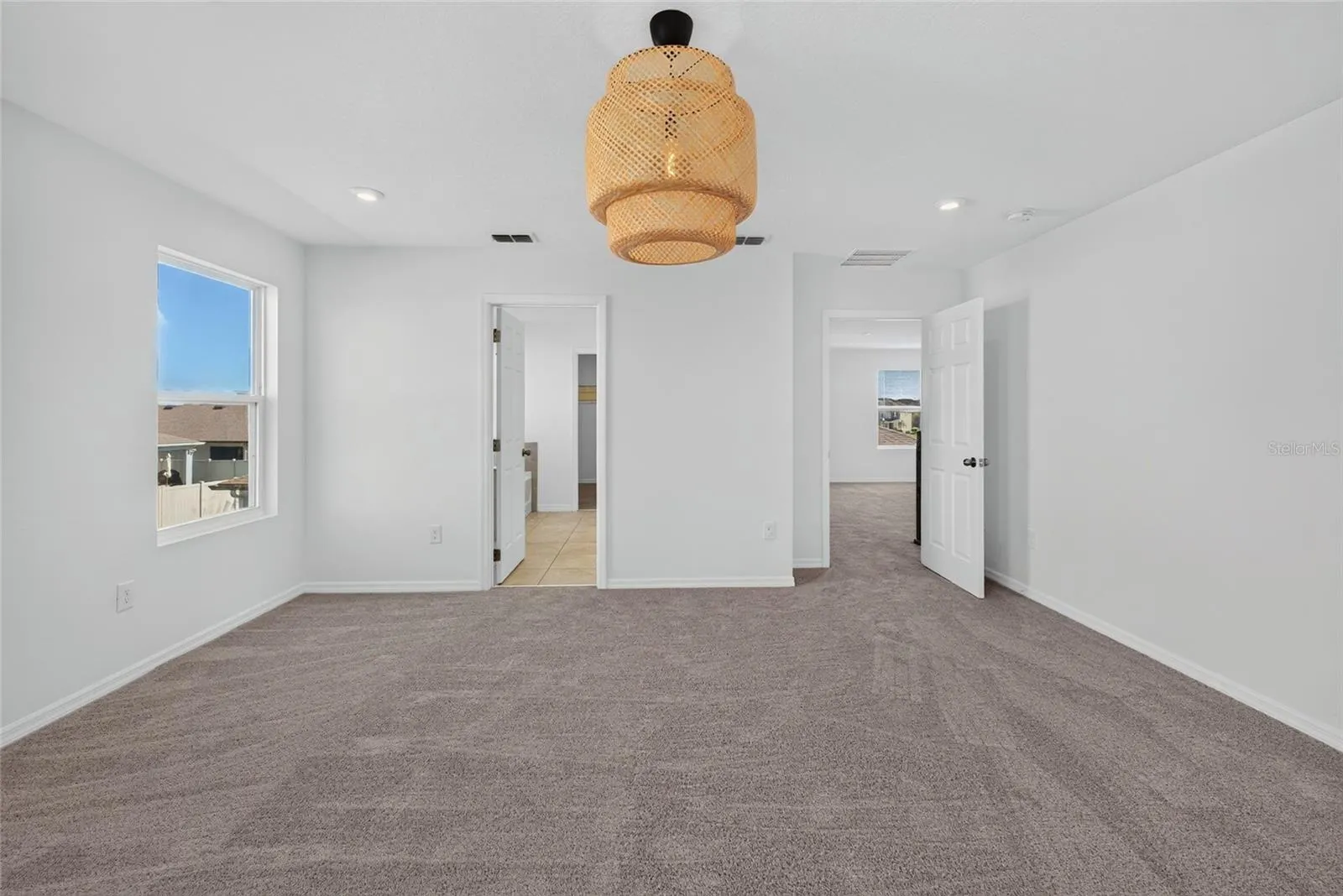 2960 ANGELONIA THORN WAY