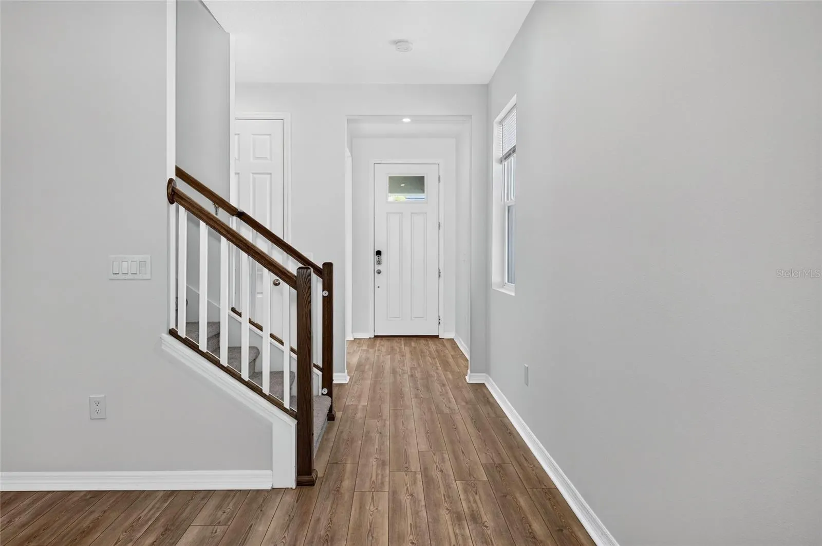 2960 ANGELONIA THORN WAY