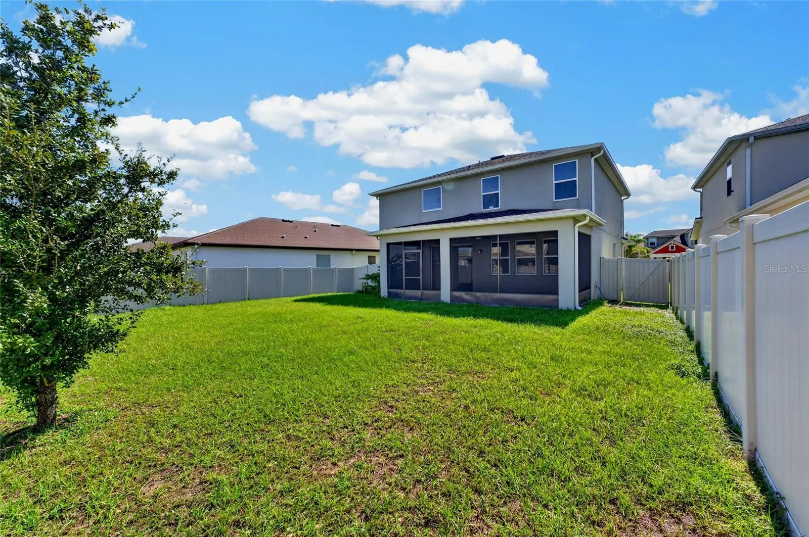 2960 ANGELONIA THORN WAY