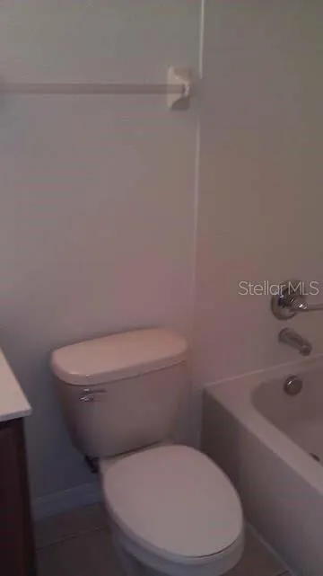 2621 RETREAT VIEW CIR