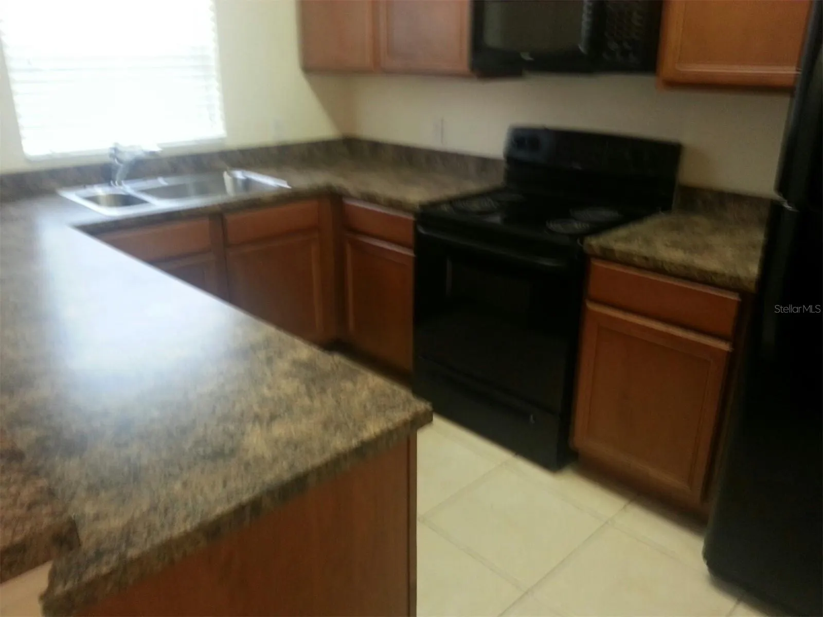 2621 RETREAT VIEW CIR