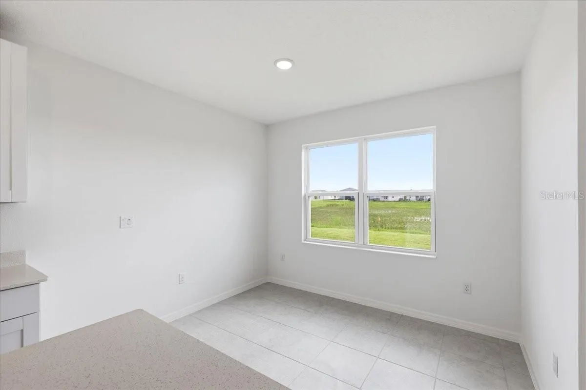143 BOTTLE BRUSH DR