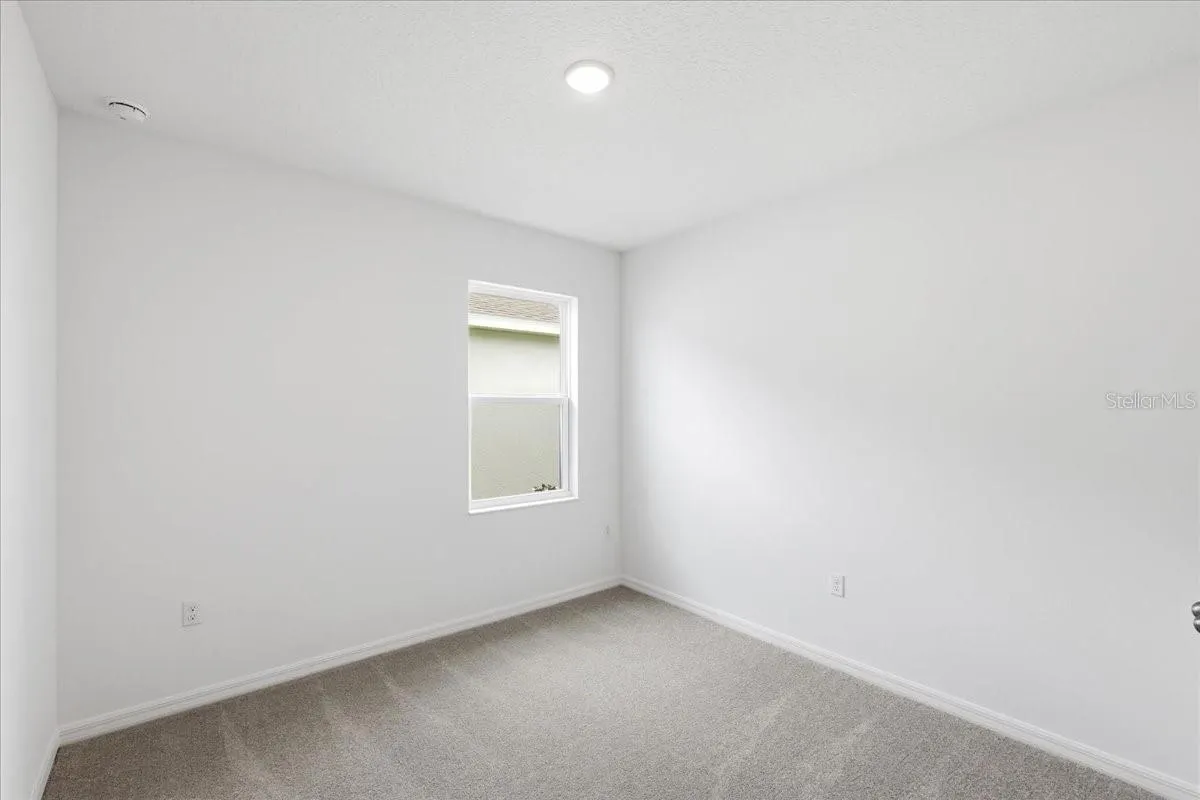 143 BOTTLE BRUSH DR
