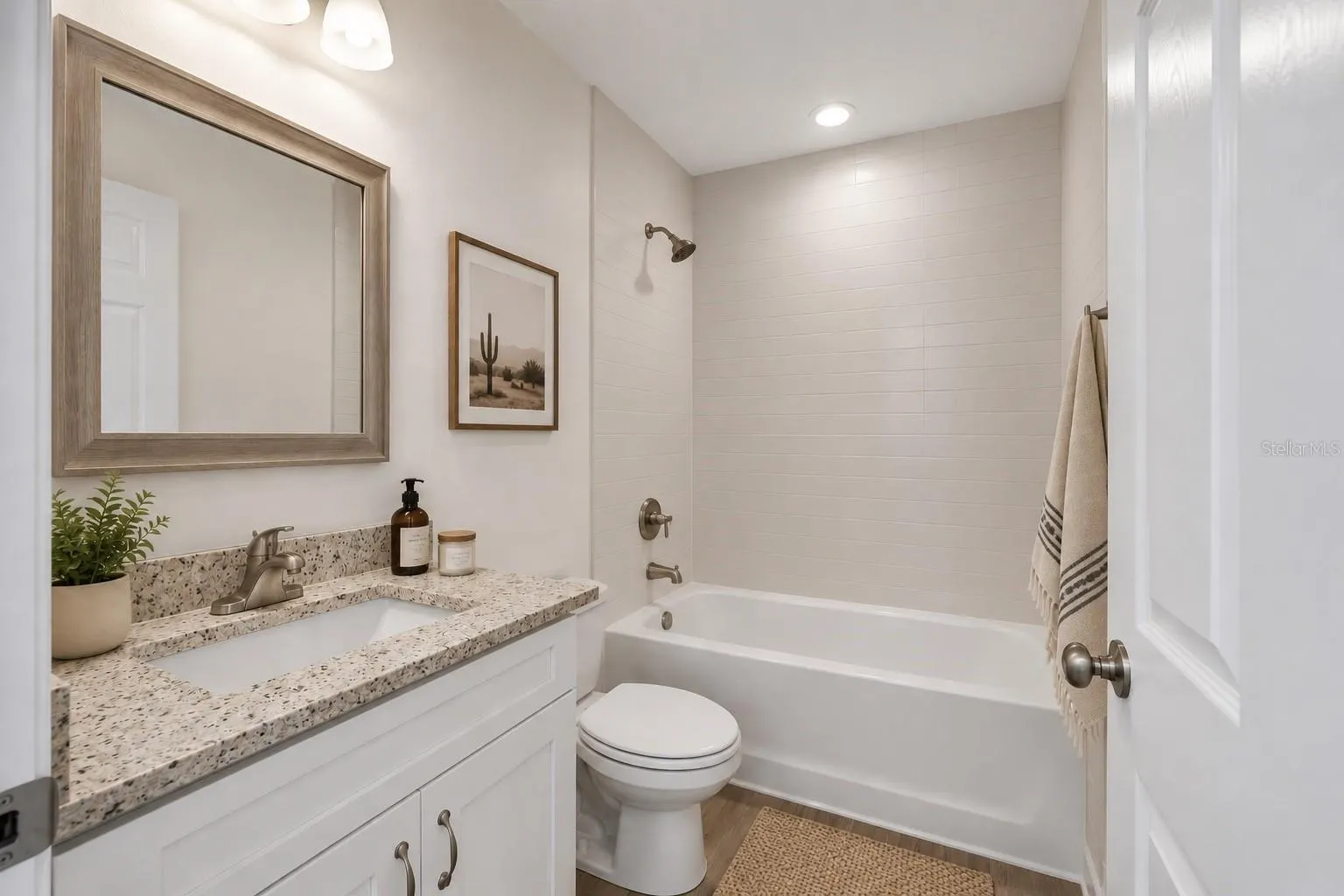 6609 N GRAYTON TER
