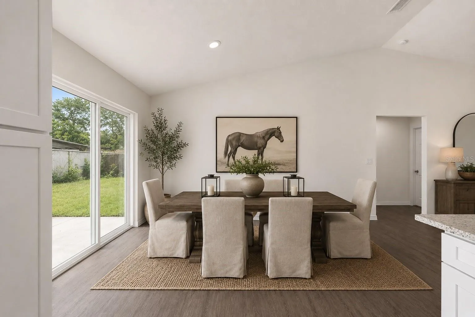 6609 N GRAYTON TER