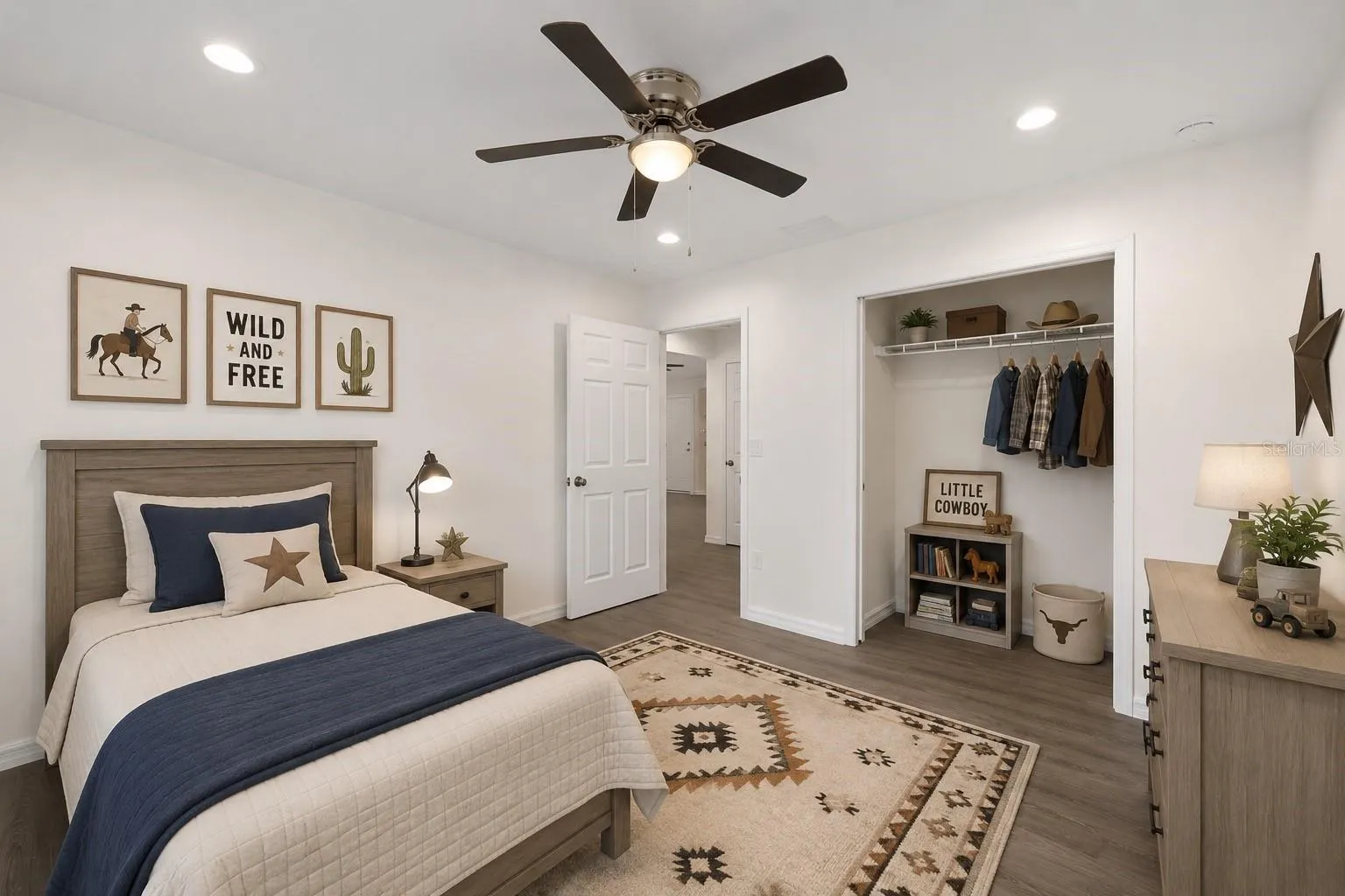 6609 N GRAYTON TER