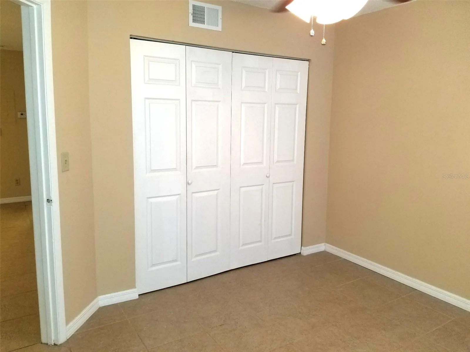 380 LAKE MEADE CT #101 #101