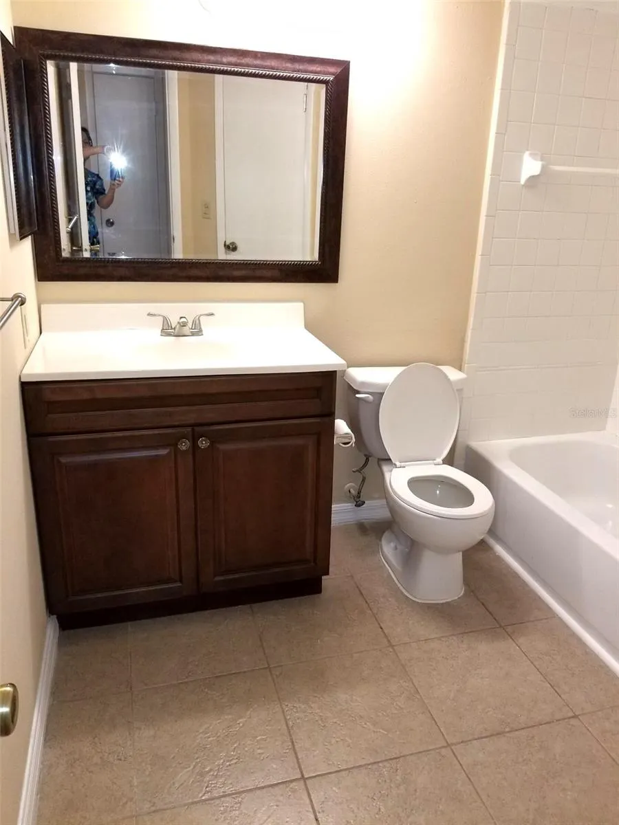 380 LAKE MEADE CT #101 #101