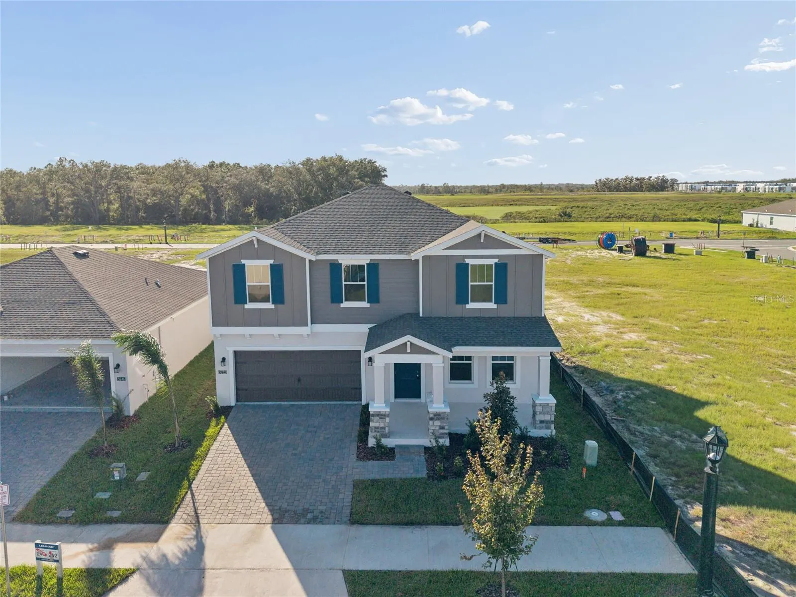 5252 WORCHESTER DR