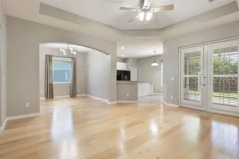 3436 GERBER DAISY LN