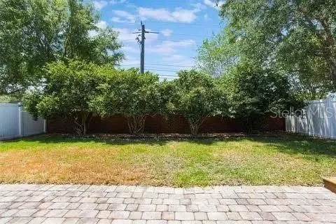 3436 GERBER DAISY LN