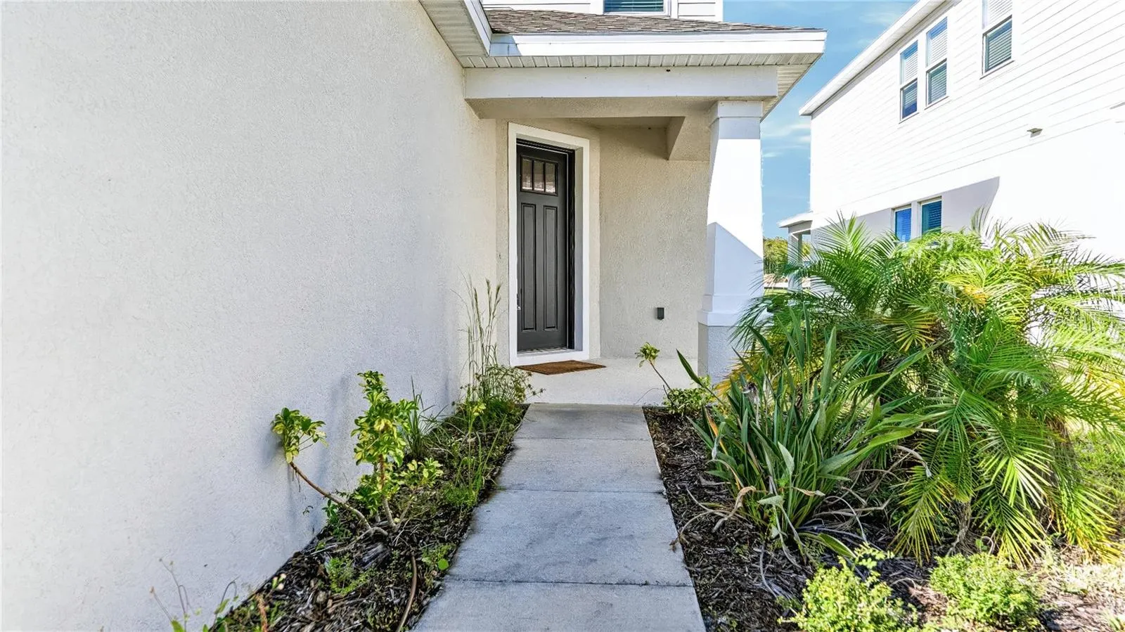 5665 FICUS AUREA ST