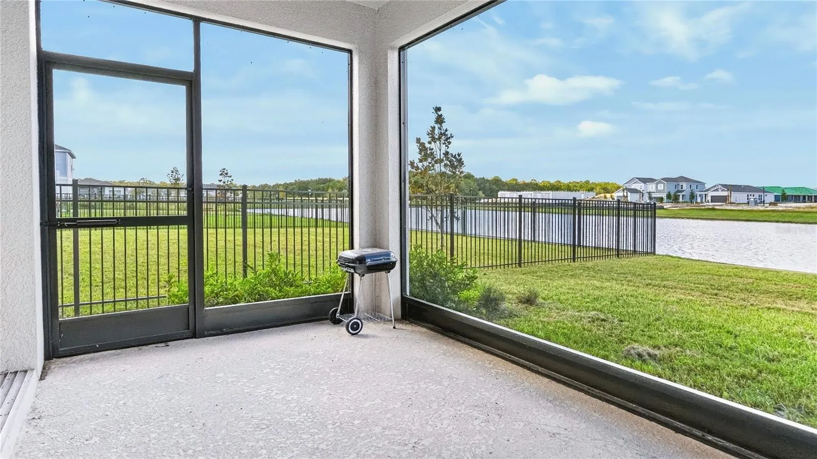 5665 FICUS AUREA ST