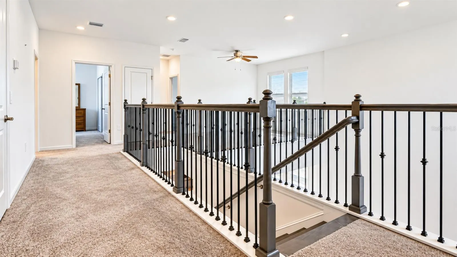 5665 FICUS AUREA ST