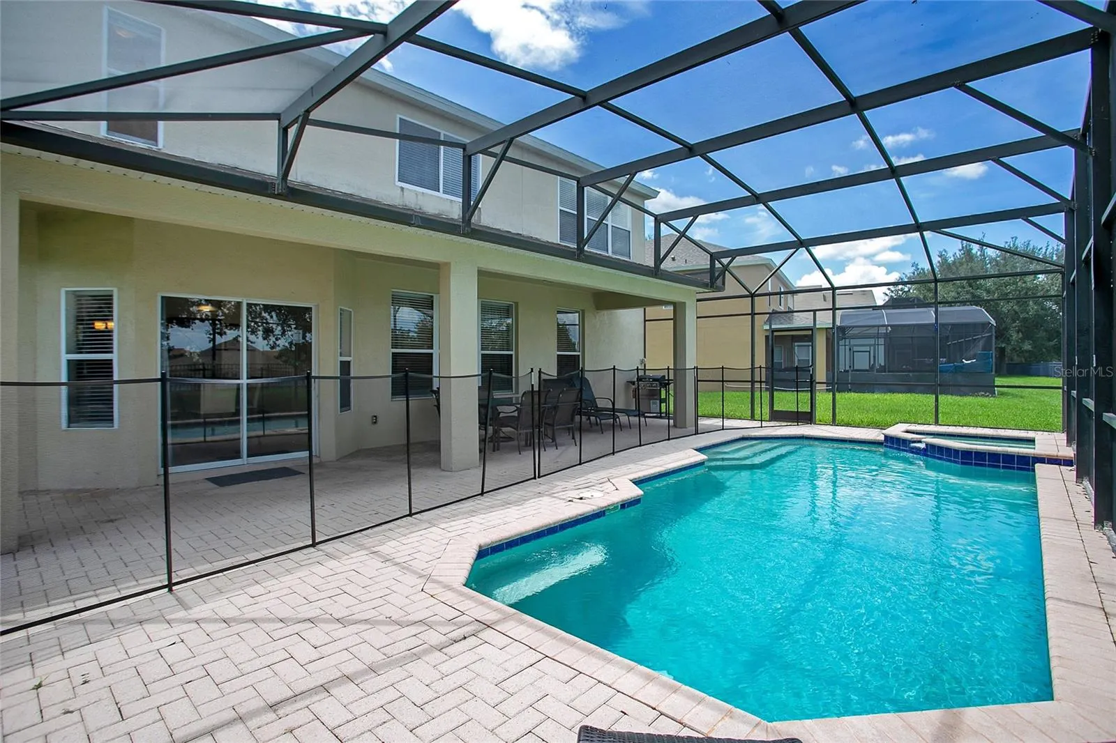 2669 MANESTY LN