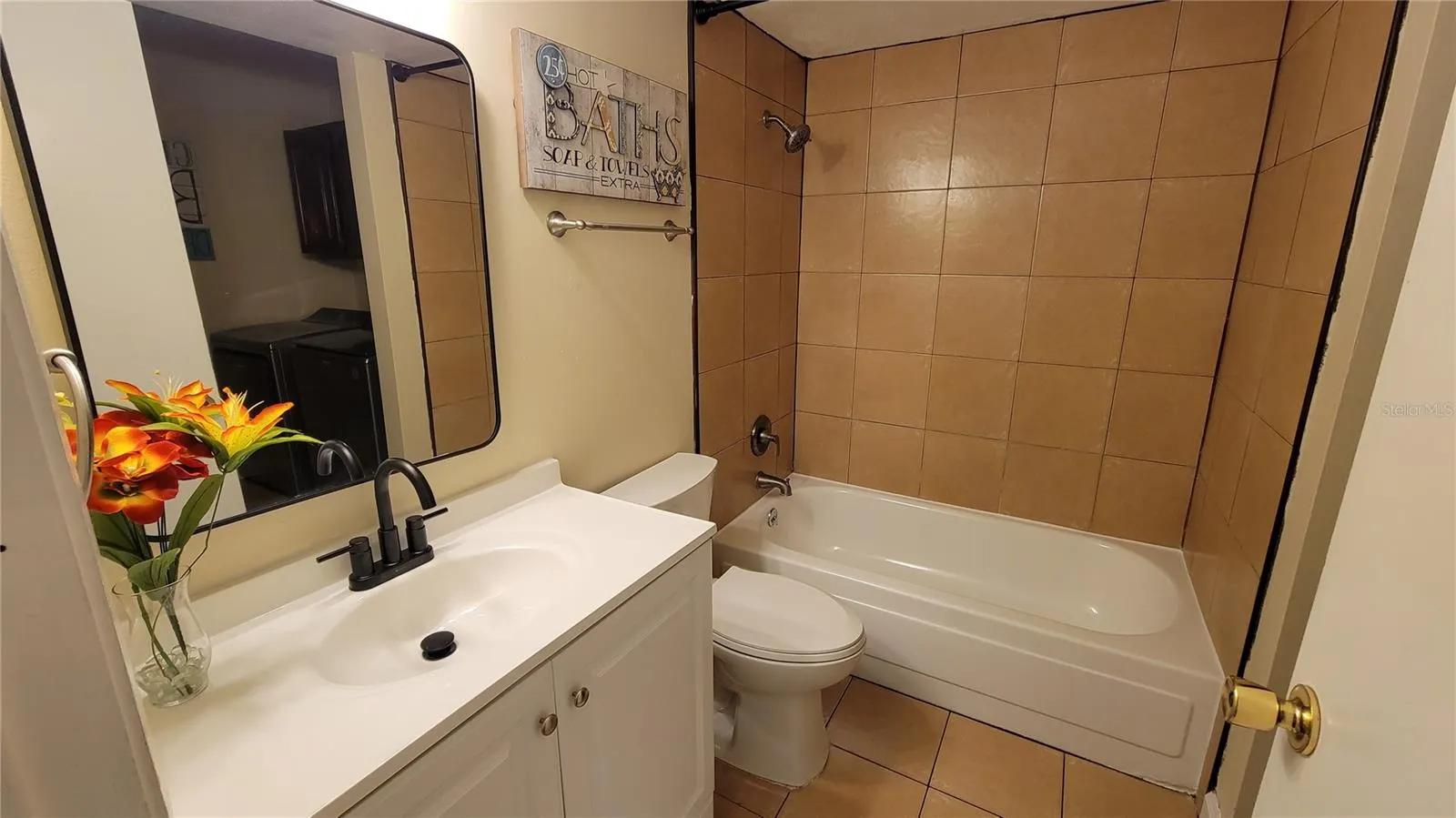 3252 S SEMORAN BLVD #22 #22