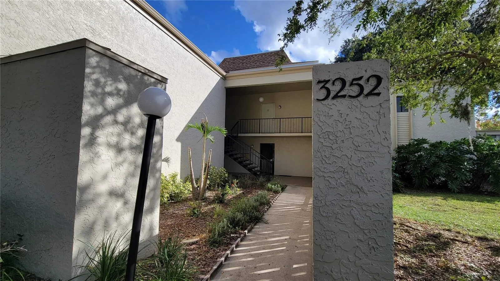 3252 S SEMORAN BLVD #22 #22