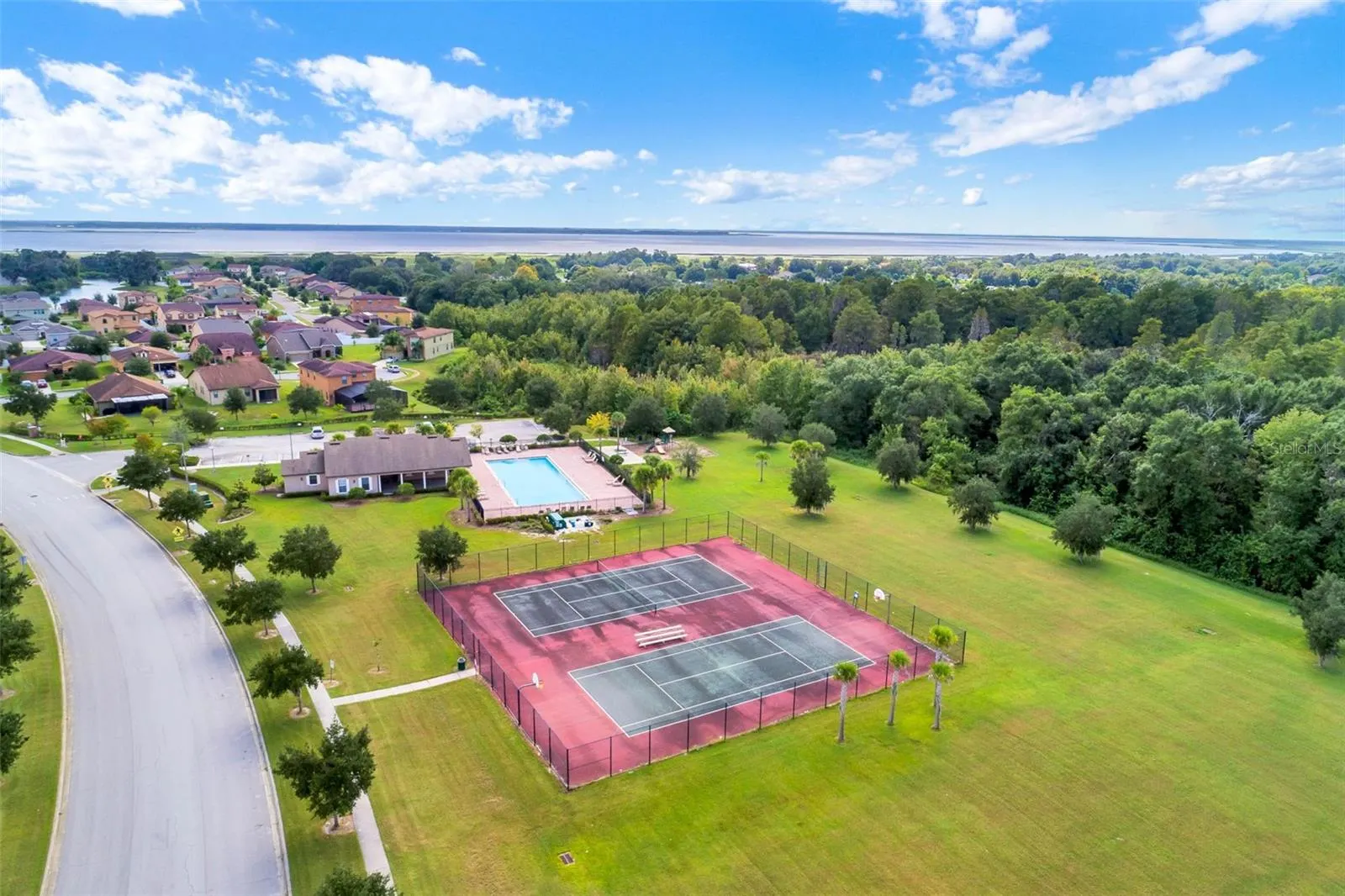 2190 PRESTON LN