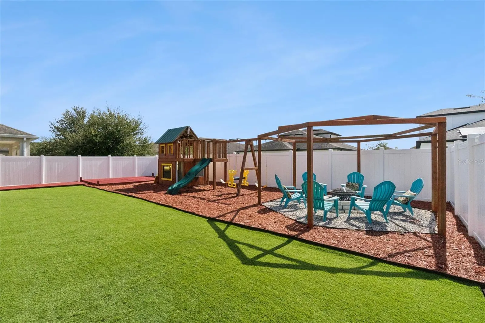 2190 PRESTON LN