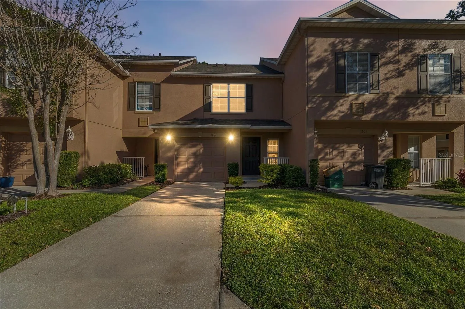 3897 SILVERBELL LOOP