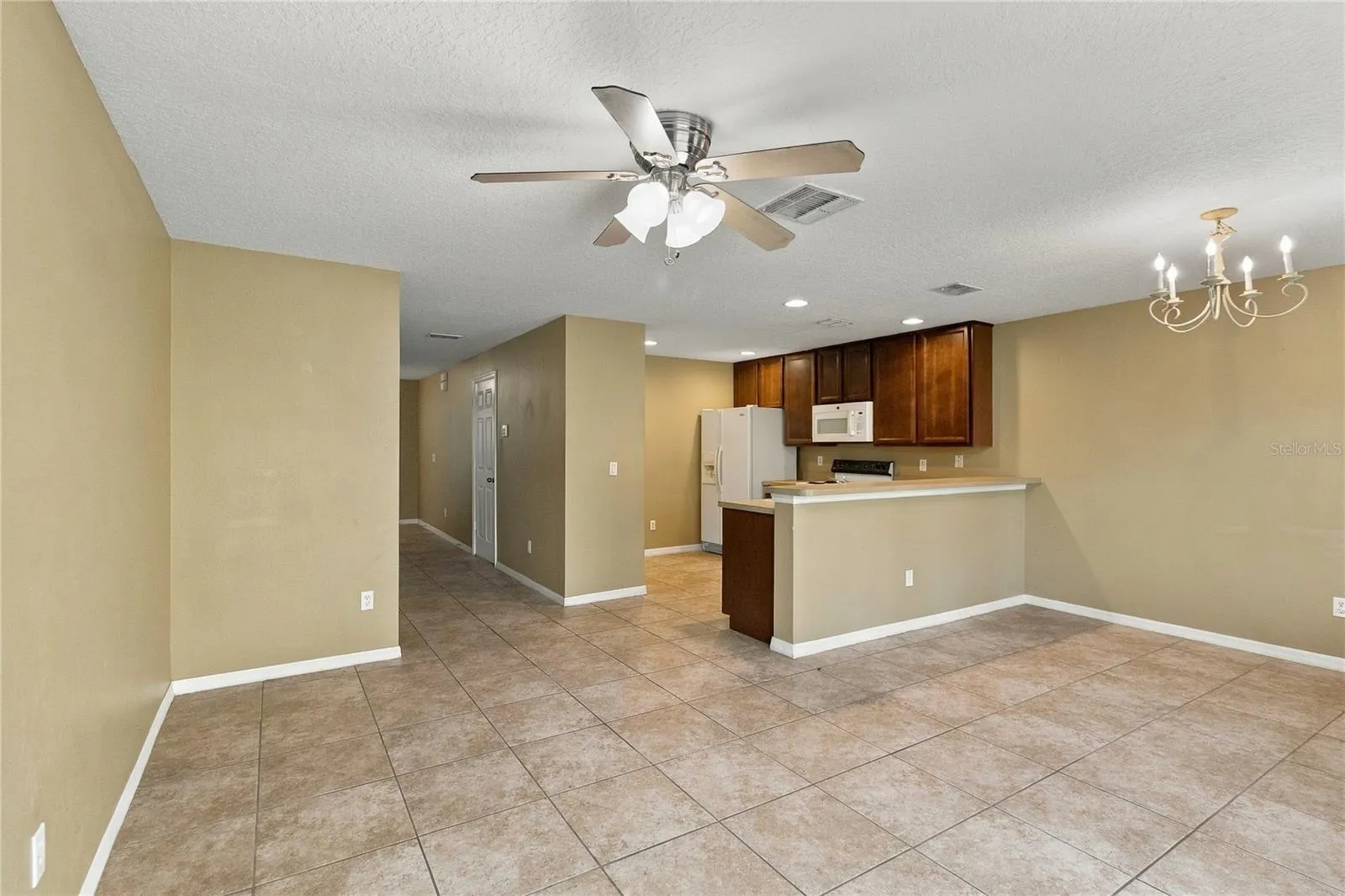 3897 SILVERBELL LOOP