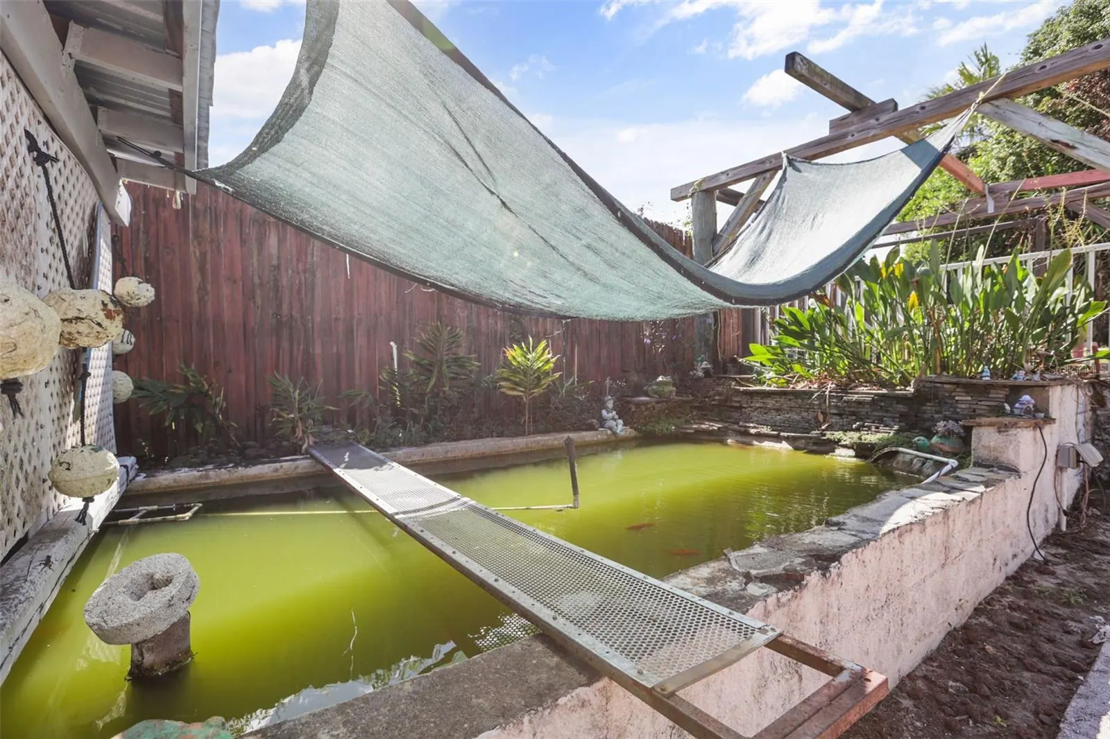 2112 PLYMOUTH SORRENTO RD