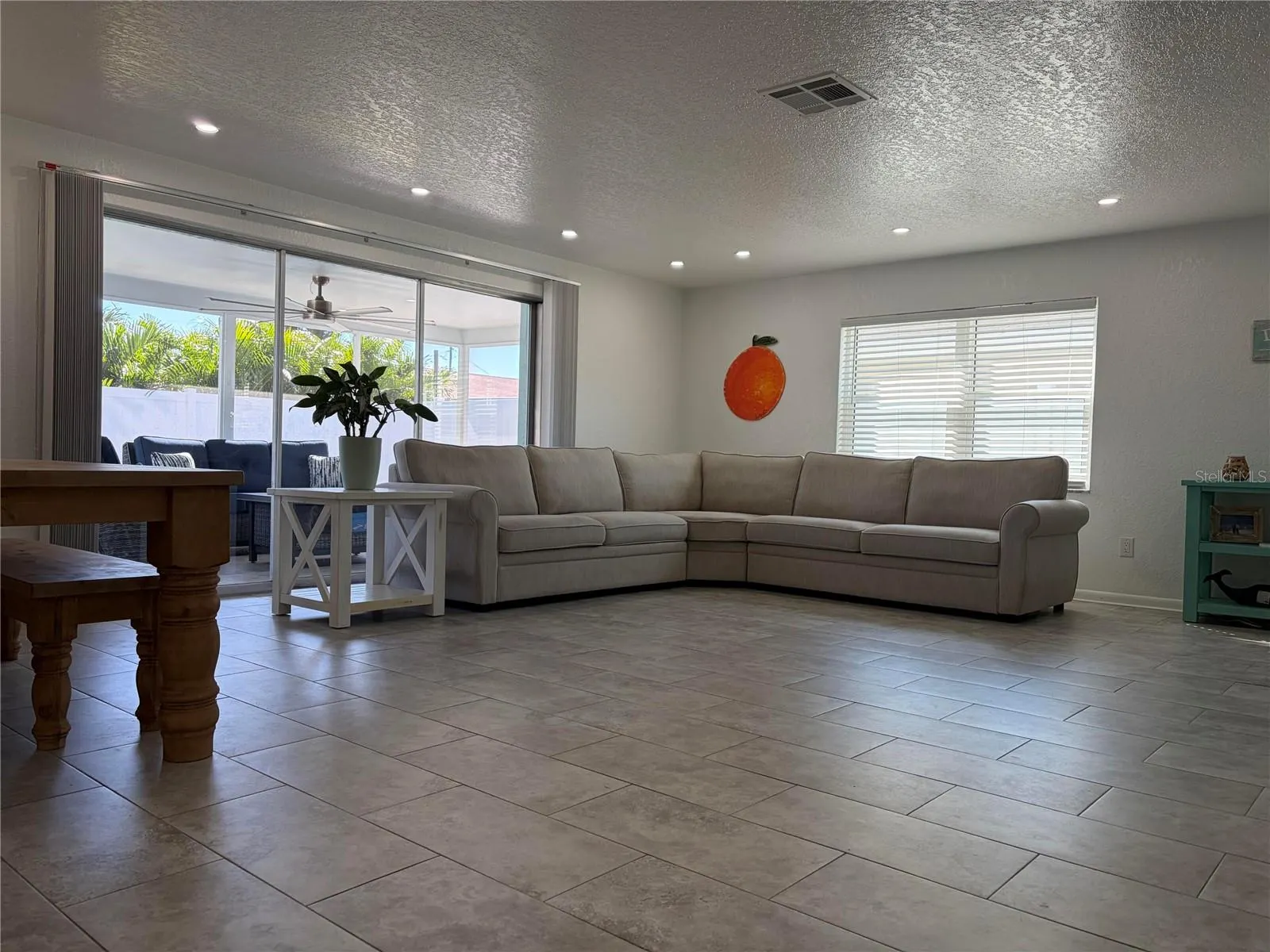 785 SAN SALVADOR DR