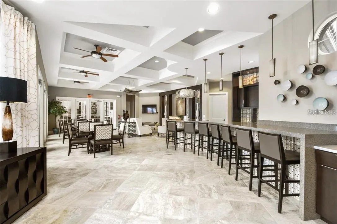 7646 OAKMOSS LOOP