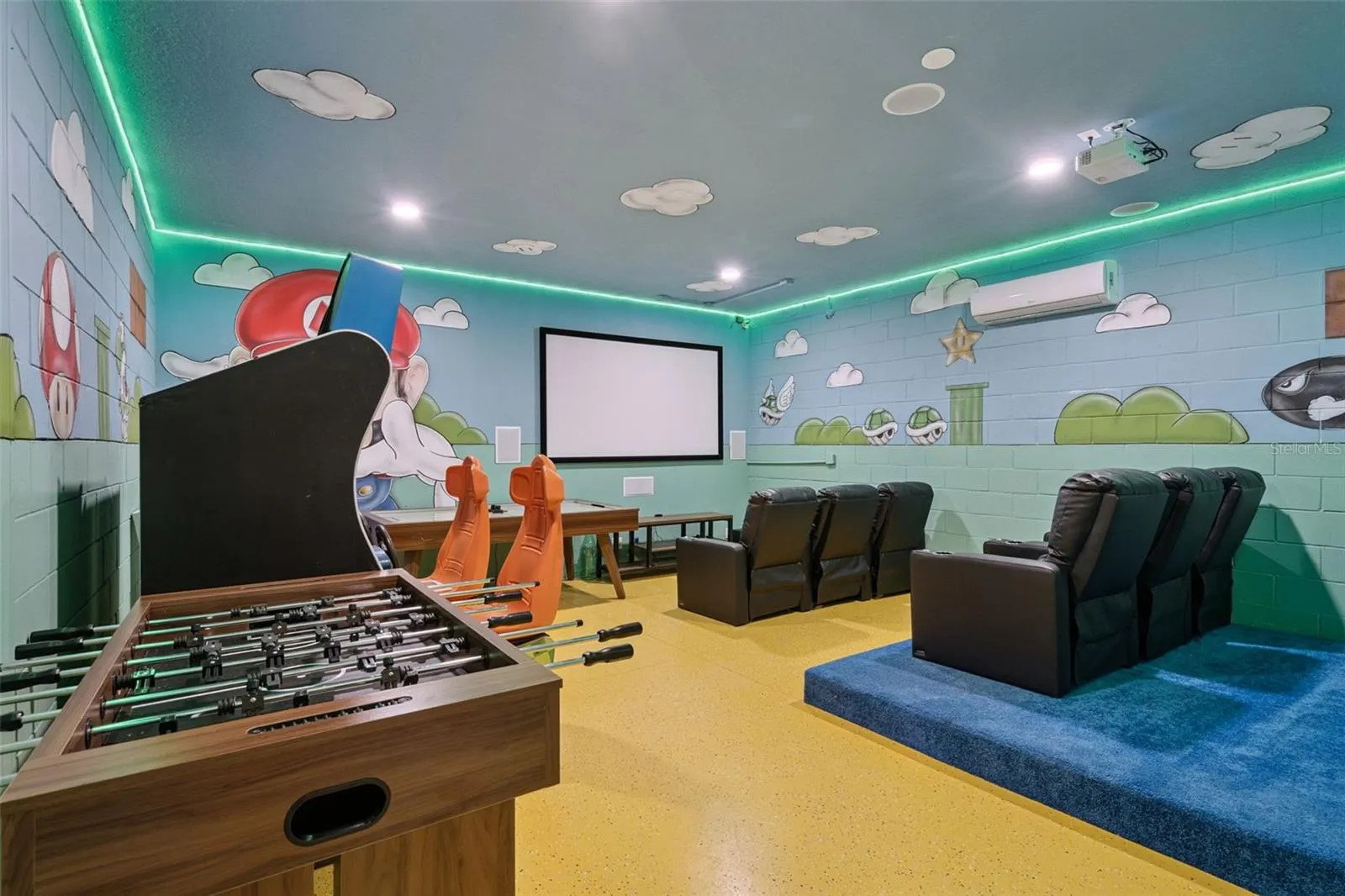 7646 OAKMOSS LOOP