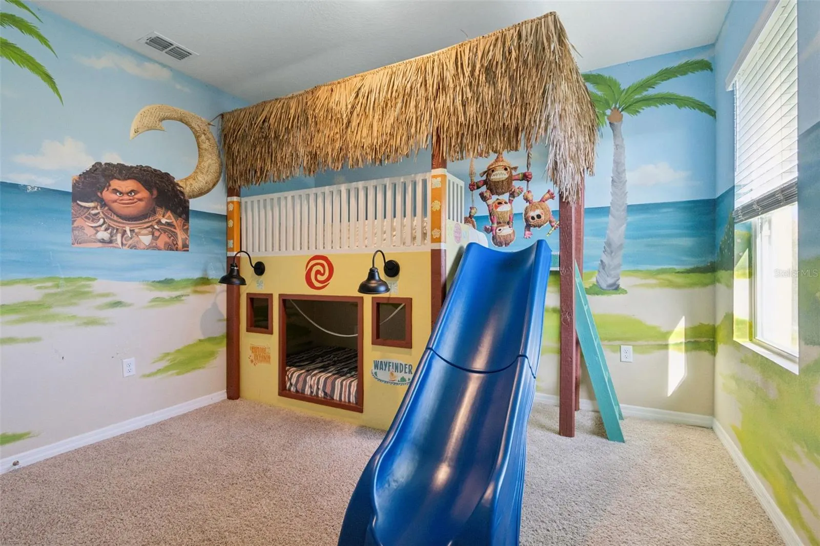 7646 OAKMOSS LOOP