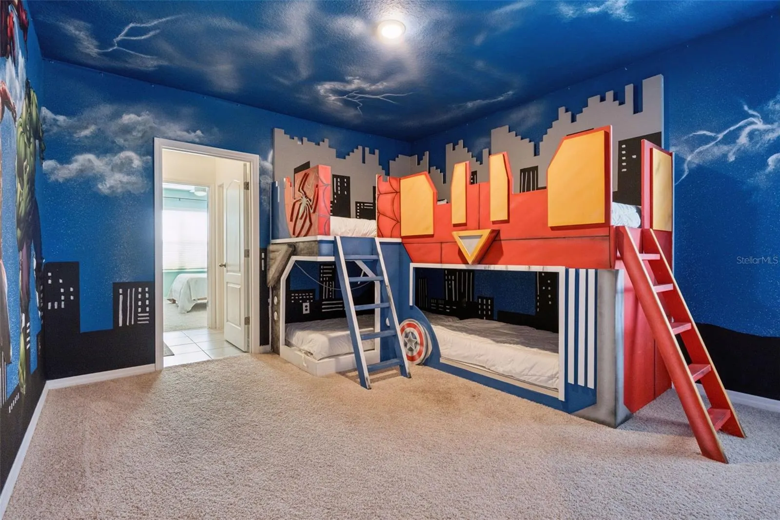 7646 OAKMOSS LOOP