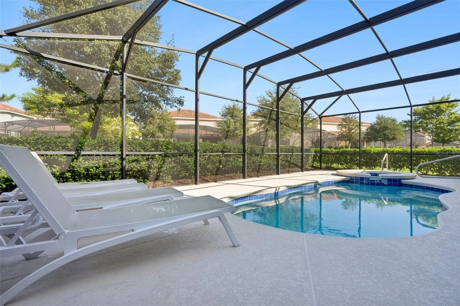 7646 OAKMOSS LOOP