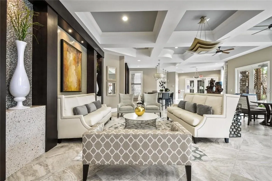 7646 OAKMOSS LOOP