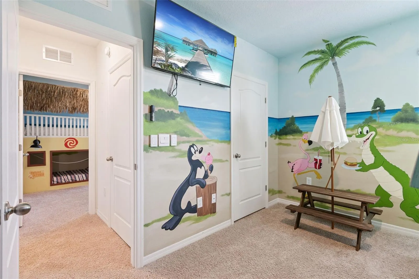 7646 OAKMOSS LOOP
