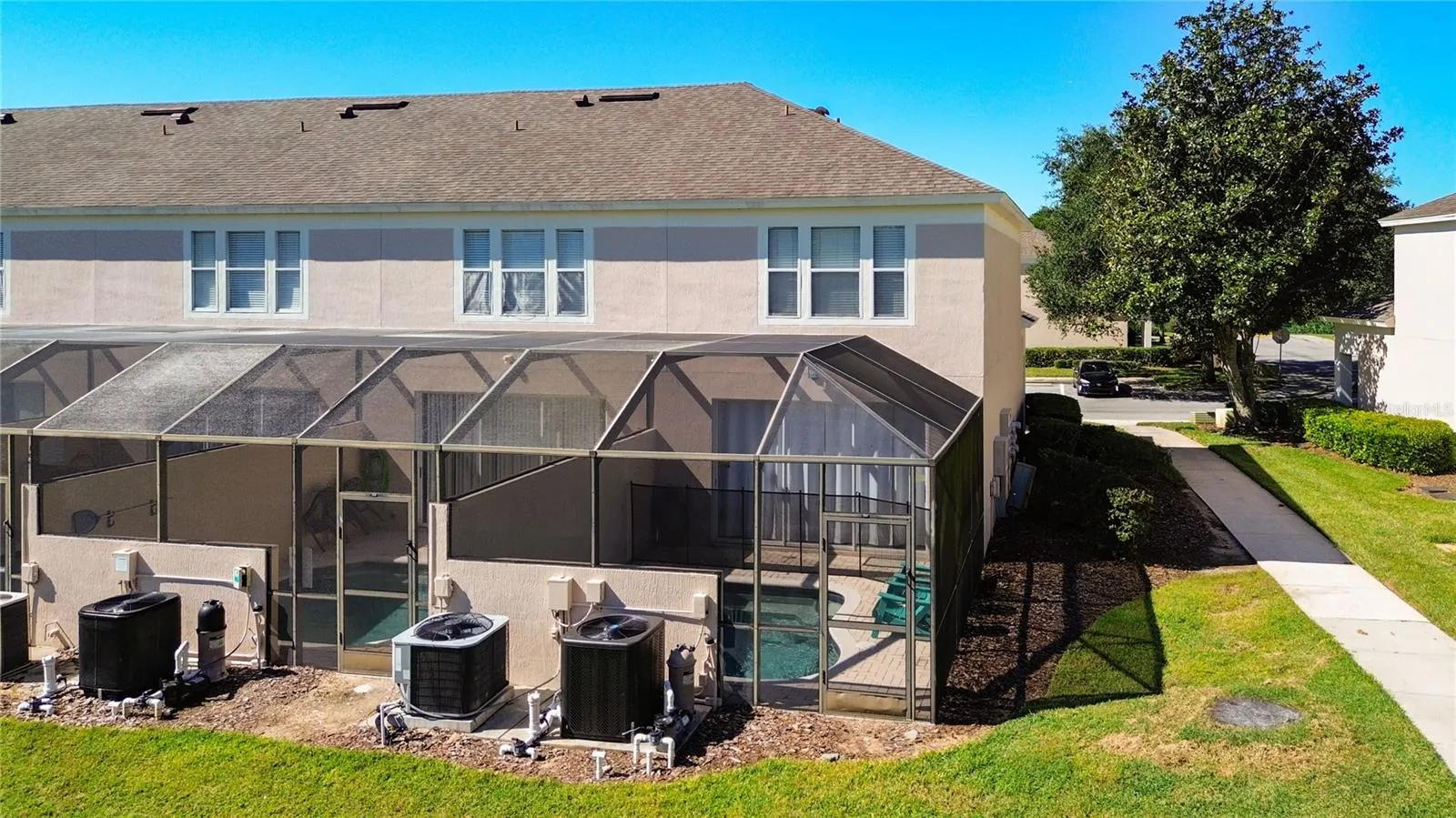 2321 SILVER PALM DR