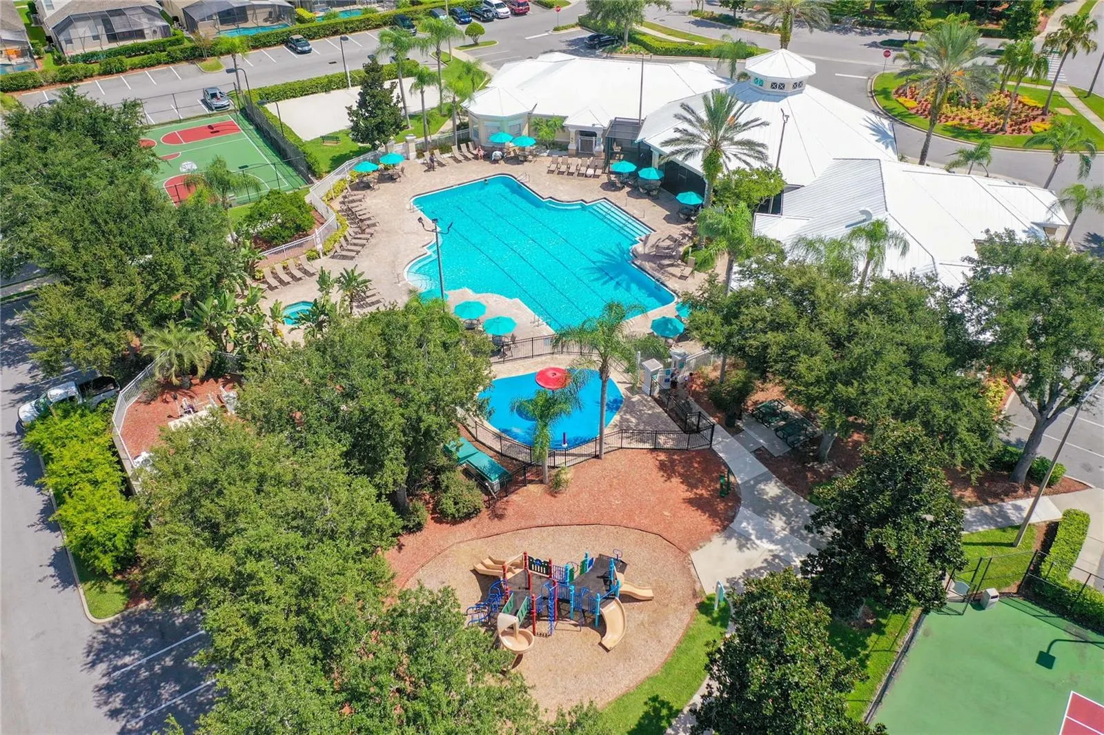 2321 SILVER PALM DR