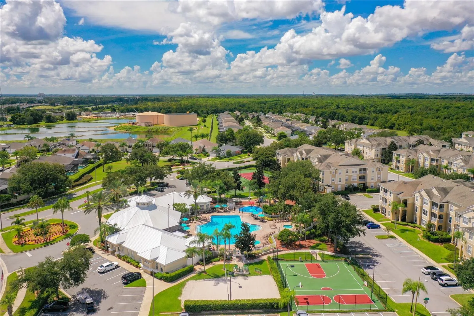 2321 SILVER PALM DR