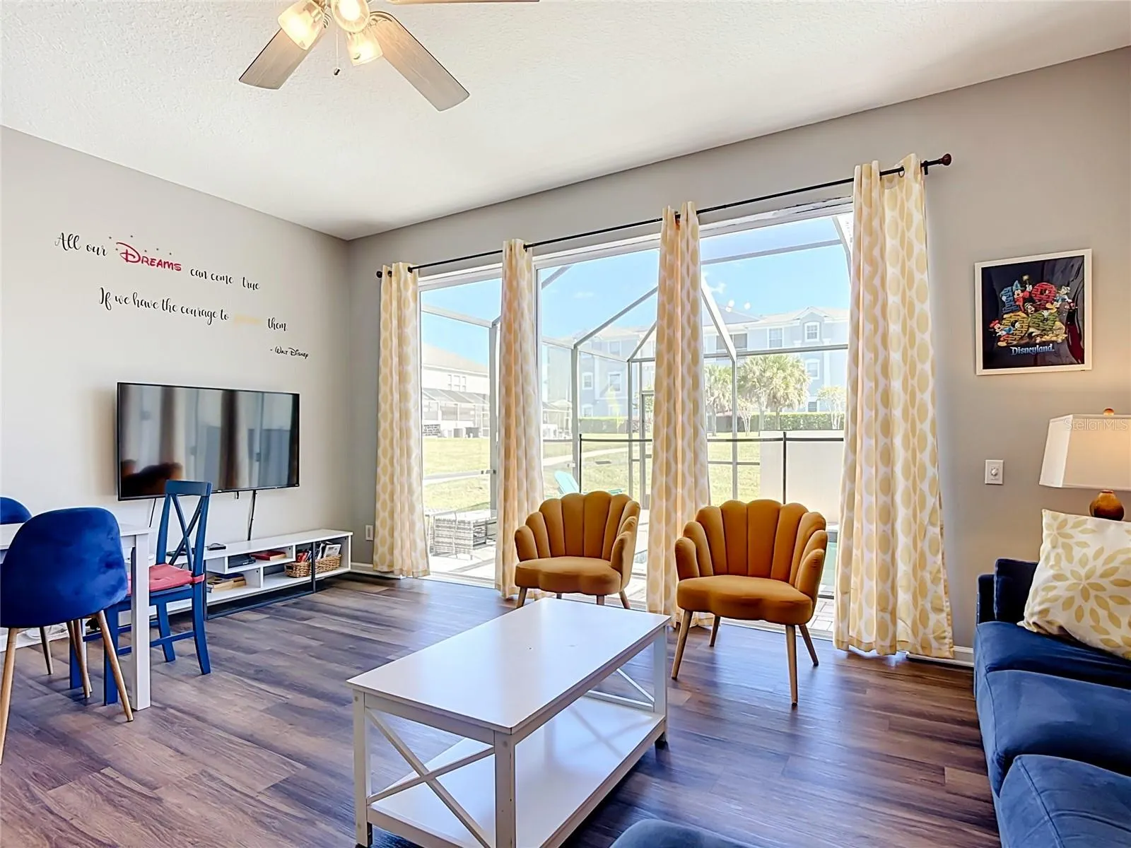 2321 SILVER PALM DR