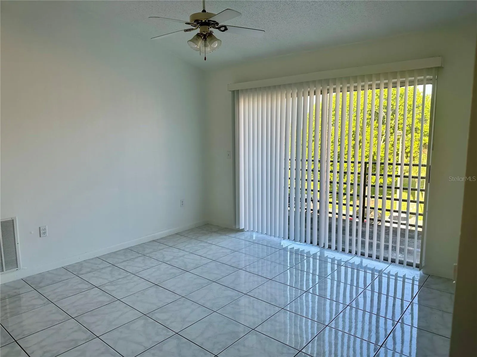 5214 VIA HACIENDA CIR #A305 #A305