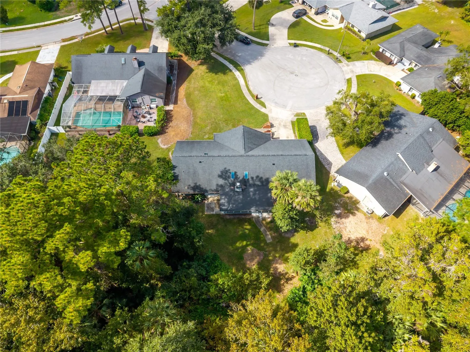 752 RIVERBAY CT