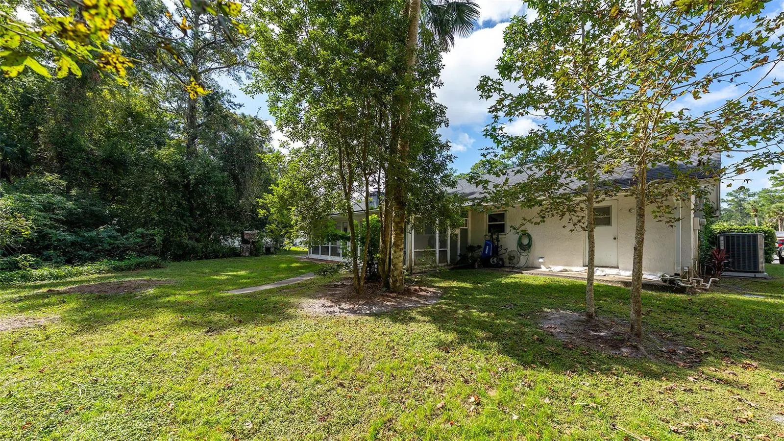 752 RIVERBAY CT
