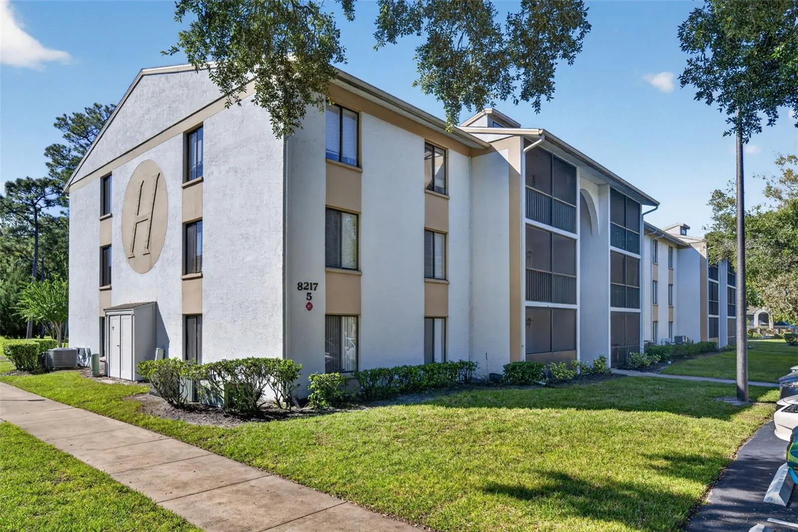 8217 SUN SPRING CIR #52 #52