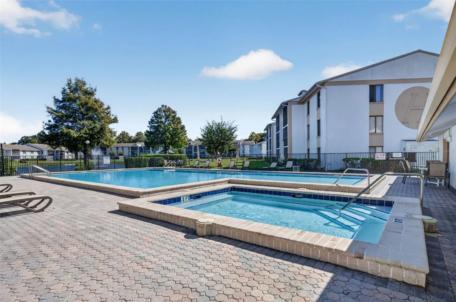 8217 SUN SPRING CIR #52 #52