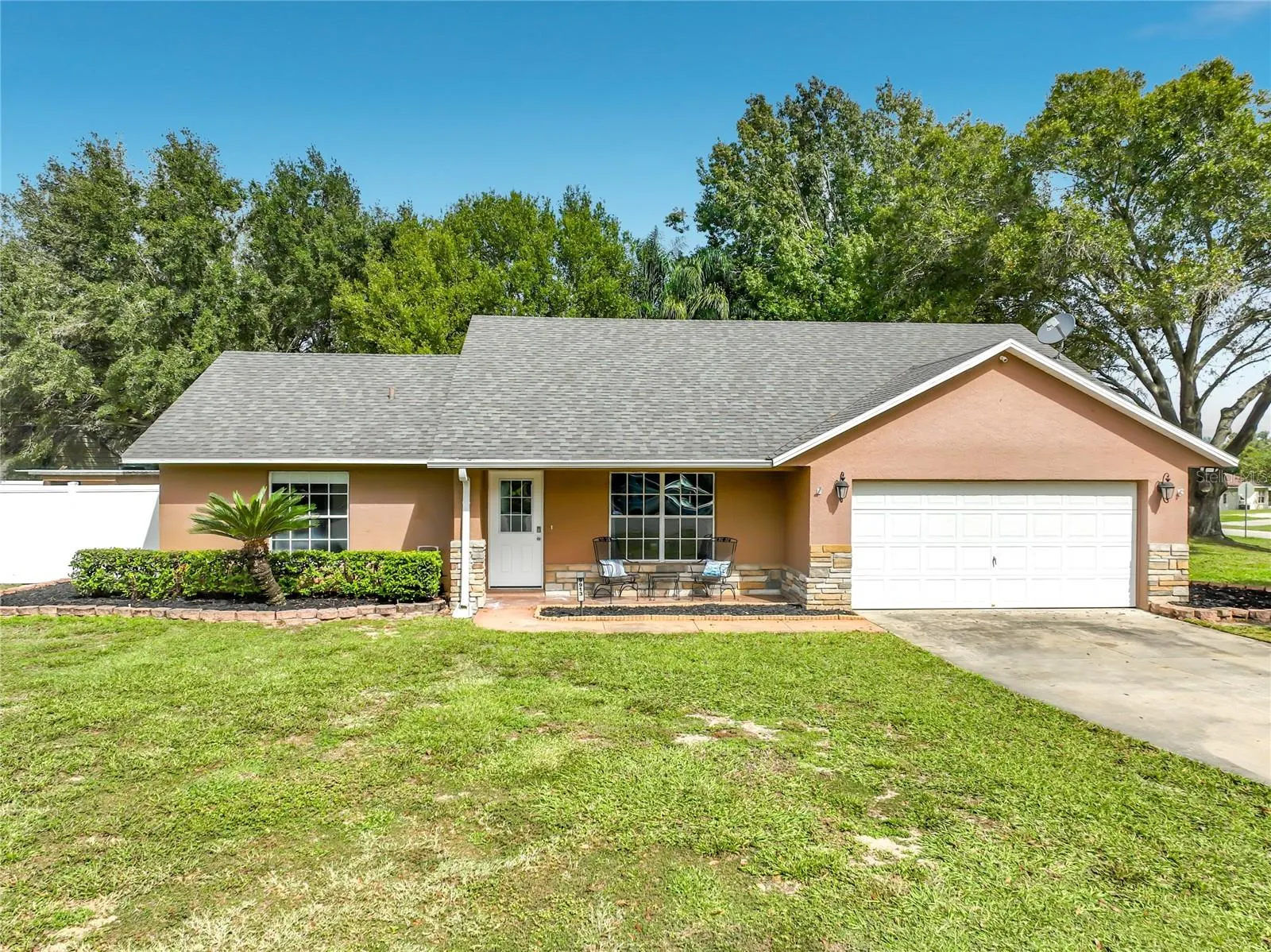 9913 JANETTE LN