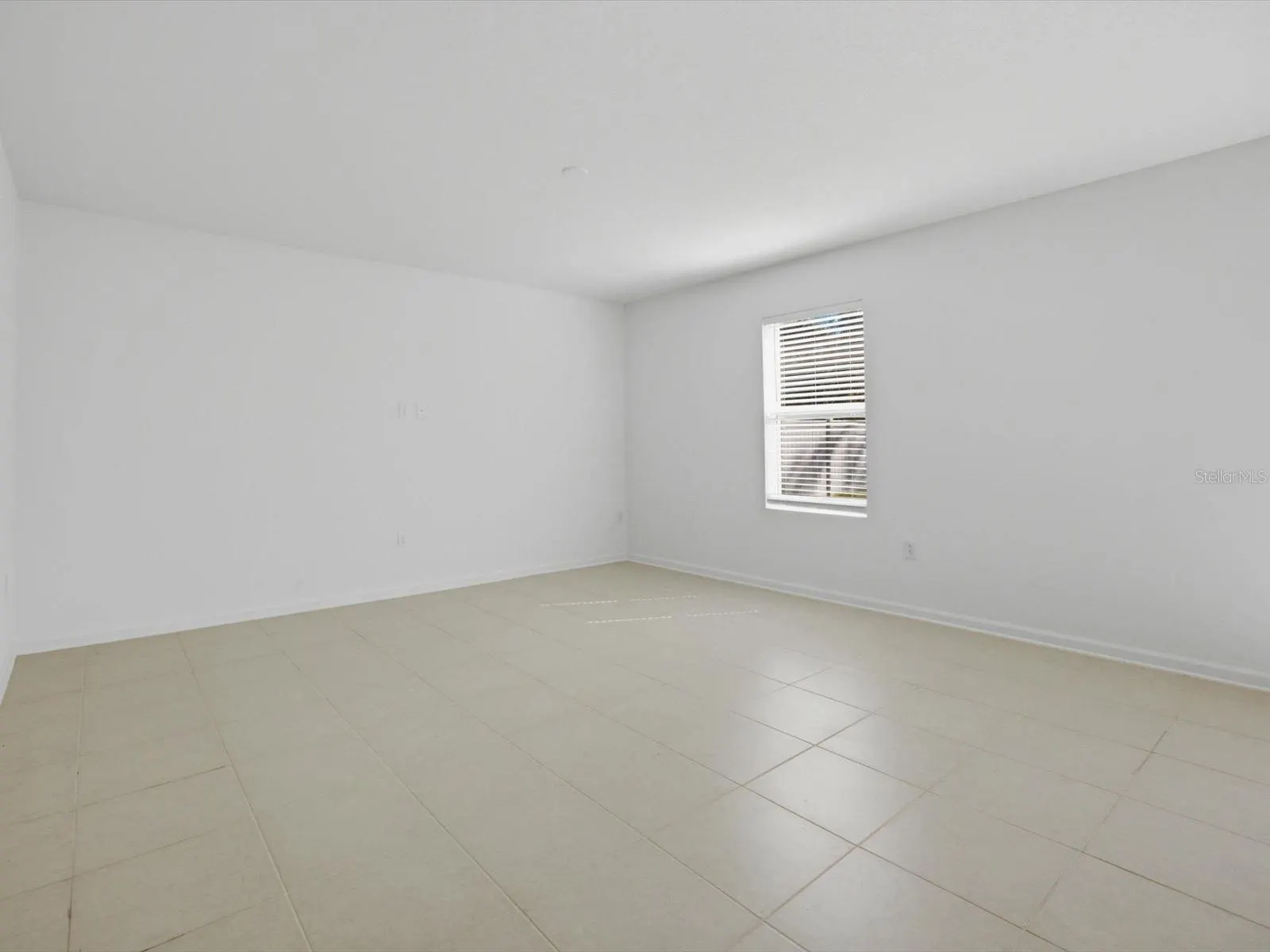 1287 BLUE ASH LN