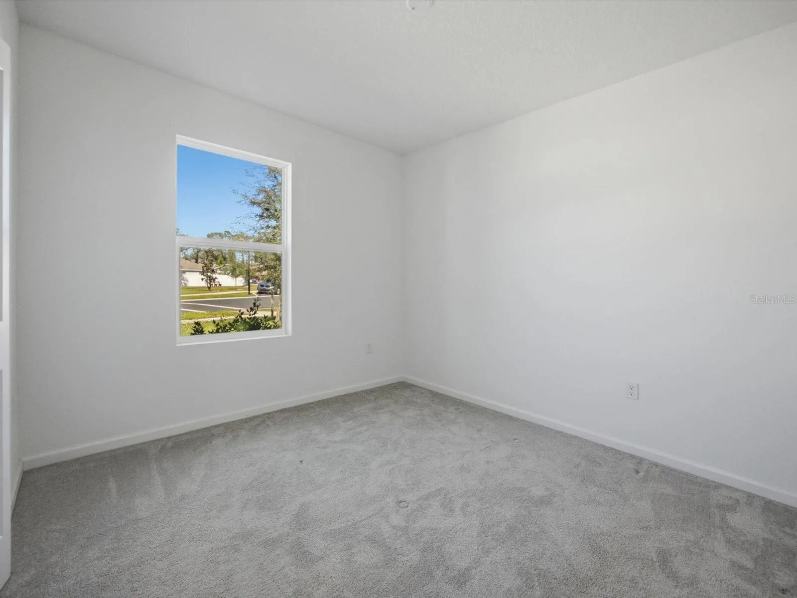 1287 BLUE ASH LN