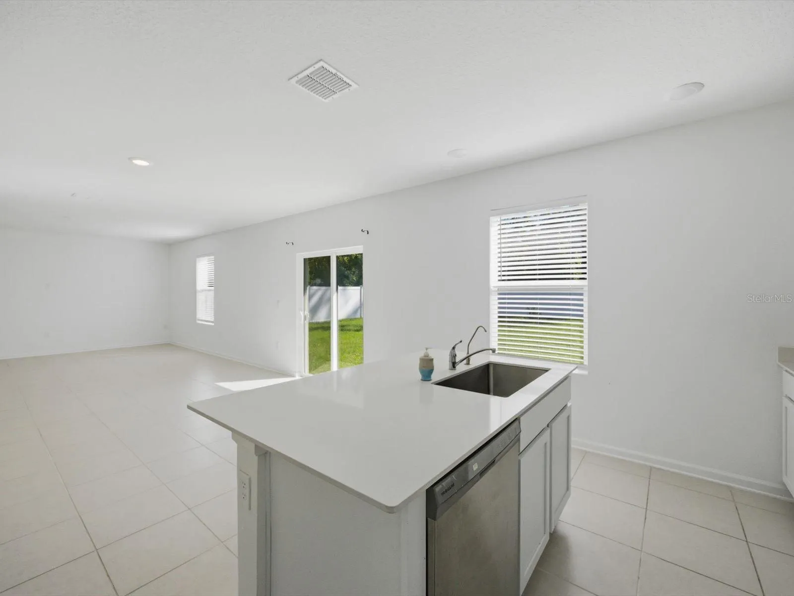 1287 BLUE ASH LN